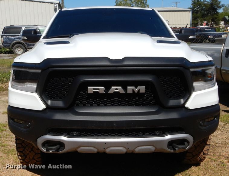 image for item GK9210 2019 Dodge Ram 1500  Crew Cab pickup truck