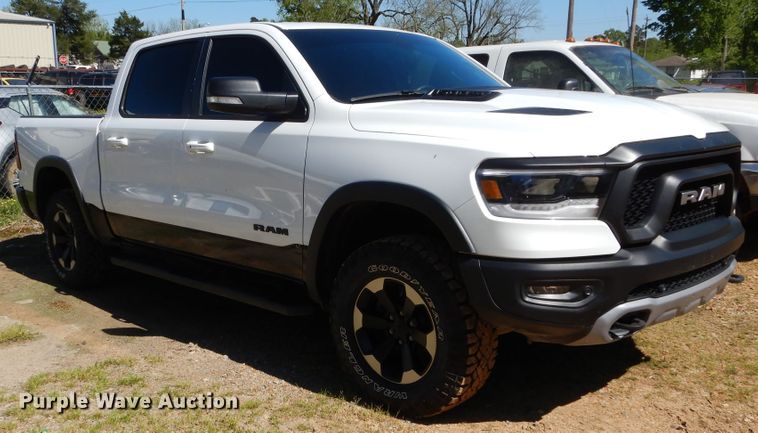 image for item GK9210 2019 Dodge Ram 1500  Crew Cab pickup truck