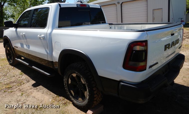 image for item GK9210 2019 Dodge Ram 1500  Crew Cab pickup truck