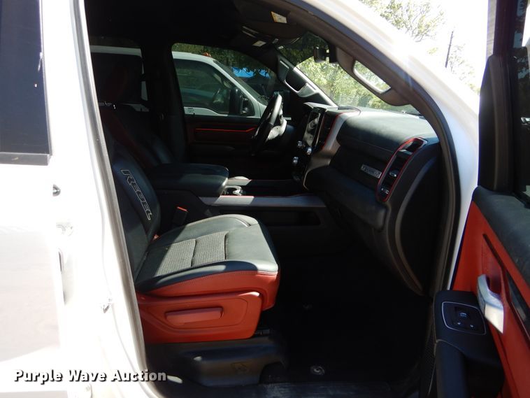 image for item GK9210 2019 Dodge Ram 1500  Crew Cab pickup truck