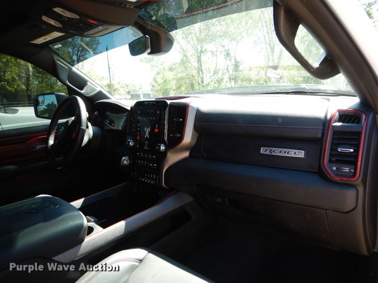 image for item GK9210 2019 Dodge Ram 1500  Crew Cab pickup truck