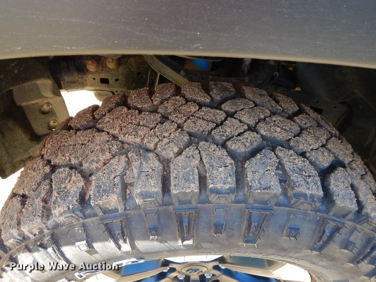 image for item GK9210 2019 Dodge Ram 1500  Crew Cab pickup truck