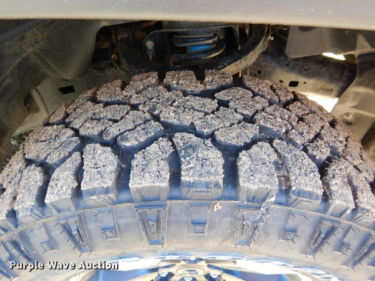 image for item GK9210 2019 Dodge Ram 1500  Crew Cab pickup truck