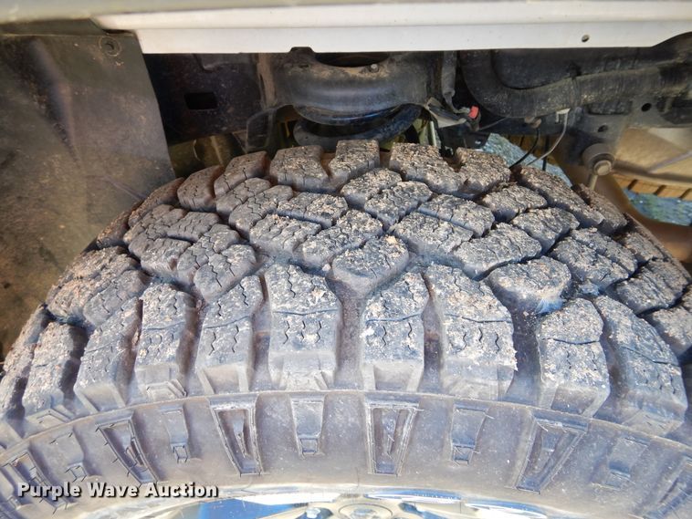 image for item GK9210 2019 Dodge Ram 1500  Crew Cab pickup truck