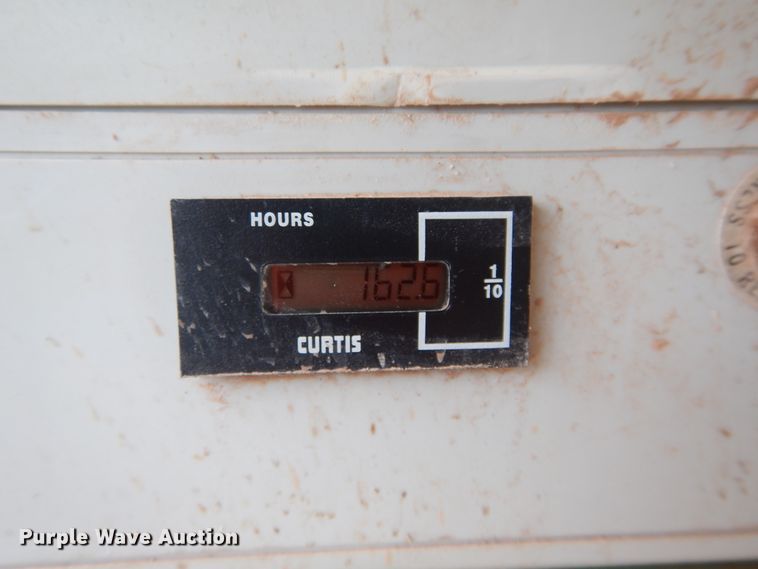 image for item GK9212 2015 Nifty TM42T  boom lift