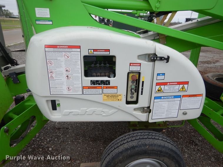 image for item GK9212 2015 Nifty TM42T  boom lift