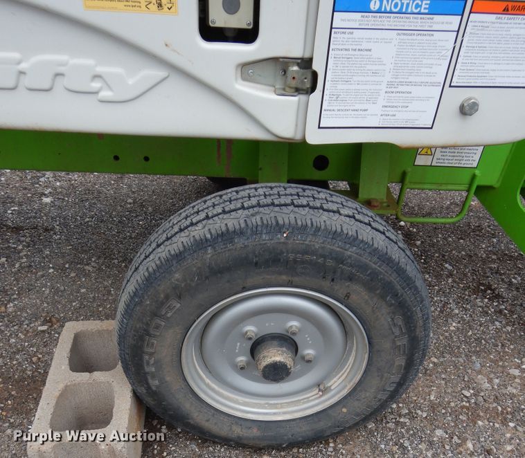 image for item GK9212 2015 Nifty TM42T  boom lift