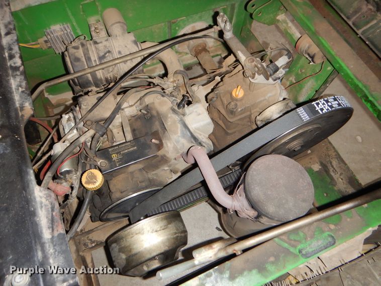 image for item GN9216 2000 John Deere Gator utility vehicle