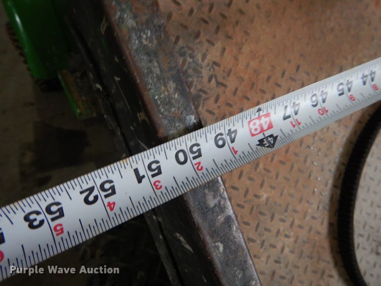 image for item GN9216 2000 John Deere Gator utility vehicle