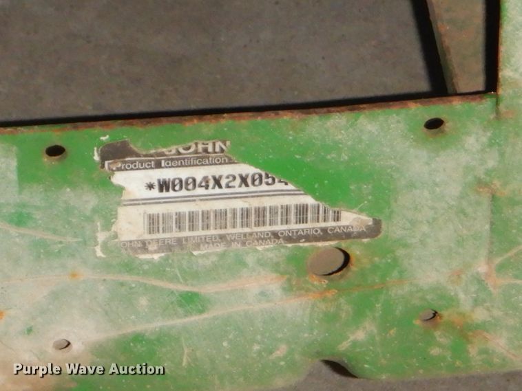 image for item GN9216 2000 John Deere Gator utility vehicle