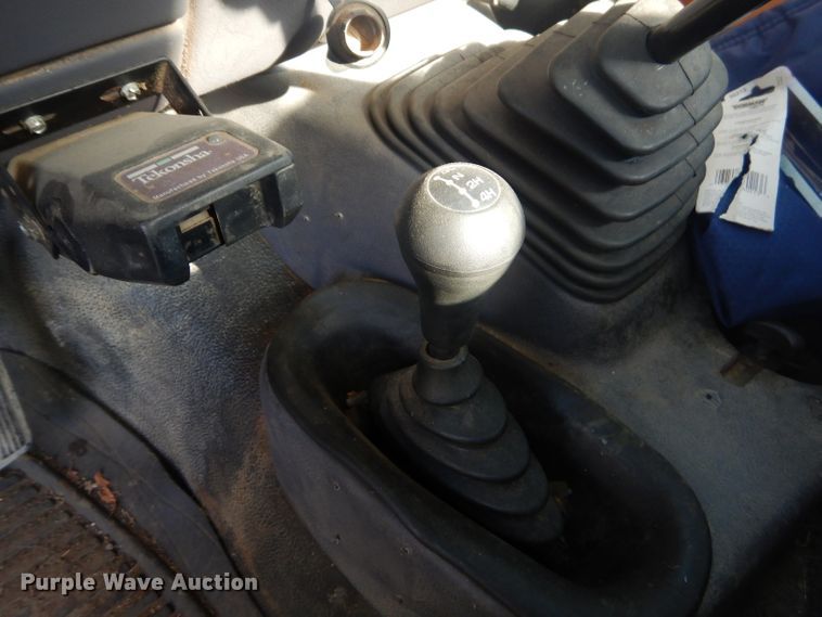 image for item GN9254 1999 Dodge Ram 3500 Laramie  flatbed pickup truck