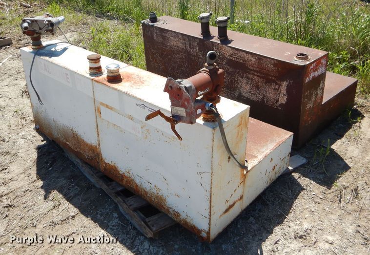 image for item GN9265 (6) fuel tanks