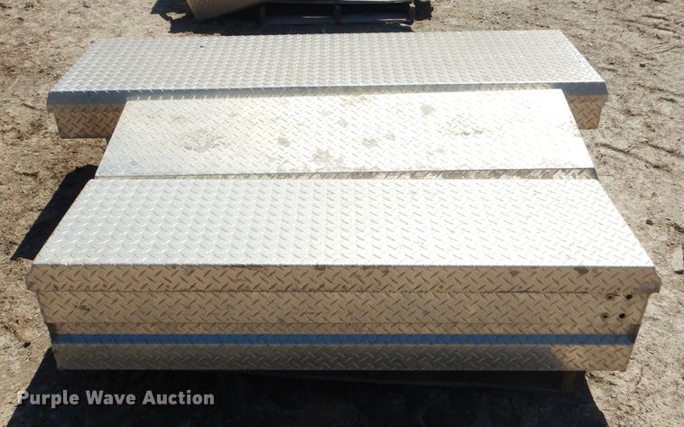 image for item GN9272 (3) toolboxes