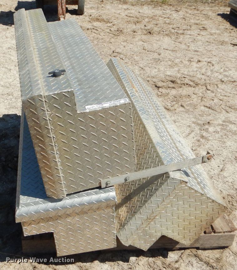 image for item GN9274 (3) toolboxes