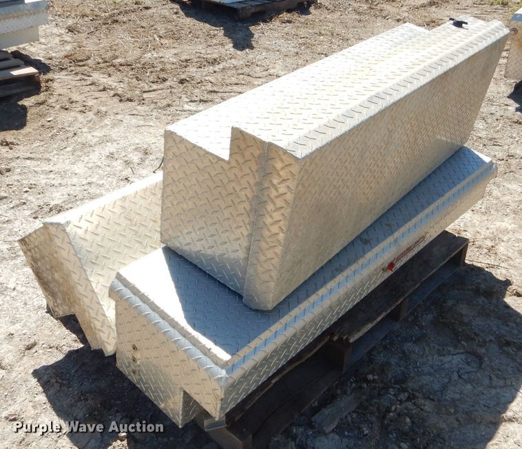 image for item GN9274 (3) toolboxes