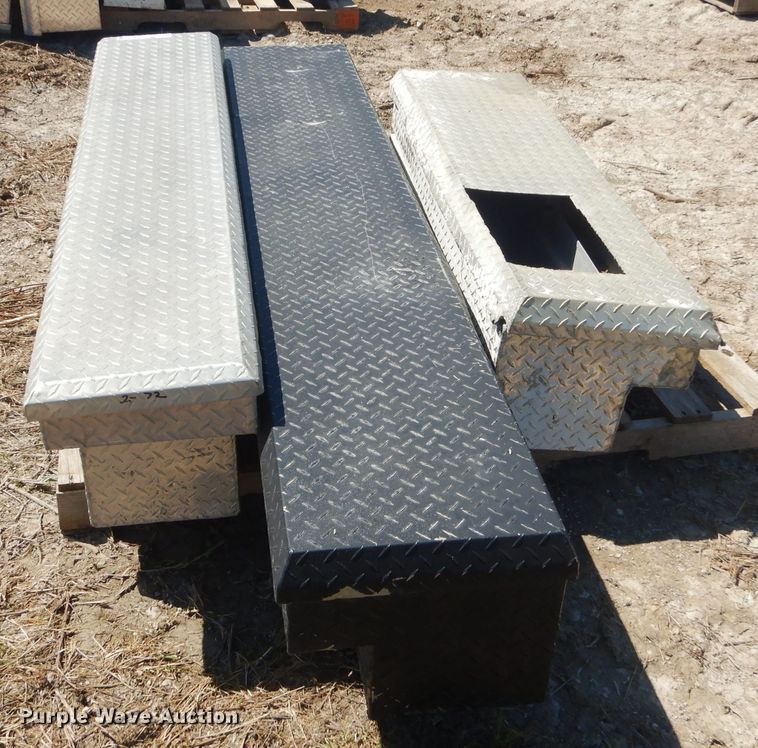 image for item GN9277 (3) toolboxes