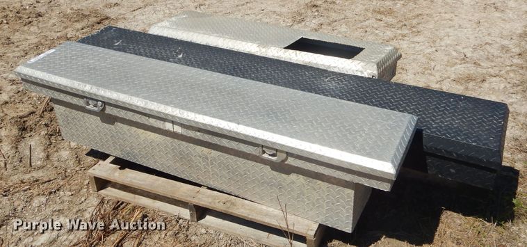 image for item GN9277 (3) toolboxes