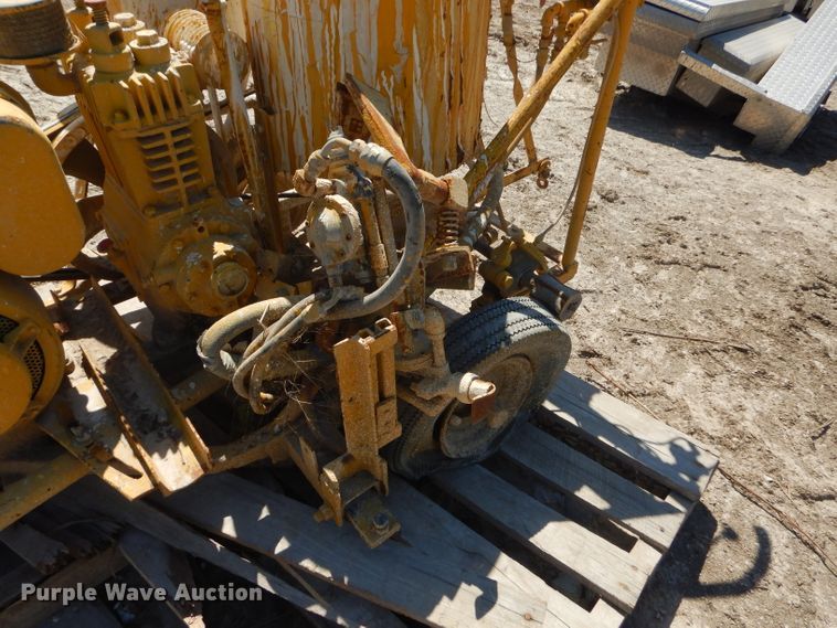 image for item GN9279 Kelly-Creswell Company paint striper