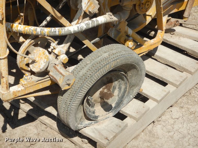 image for item GN9279 Kelly-Creswell Company paint striper