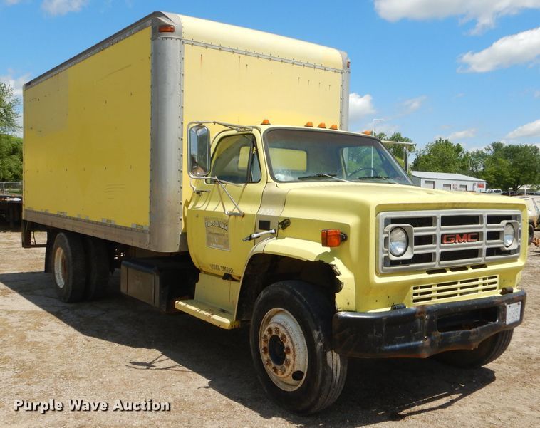 image for item GN9301 1988 GMC C6000 box truck