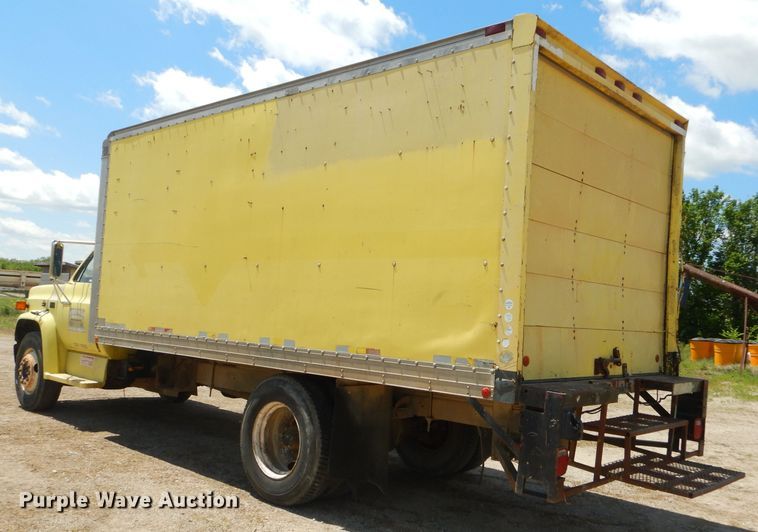 image for item GN9301 1988 GMC C6000 box truck