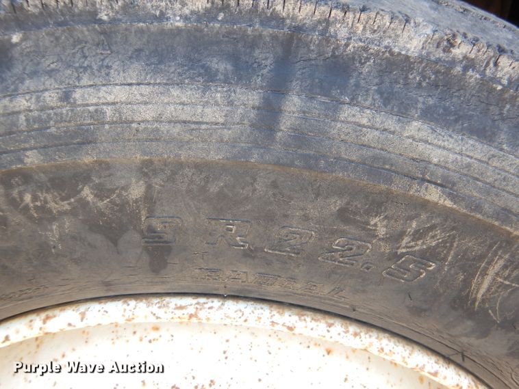 image for item GN9301 1988 GMC C6000 box truck