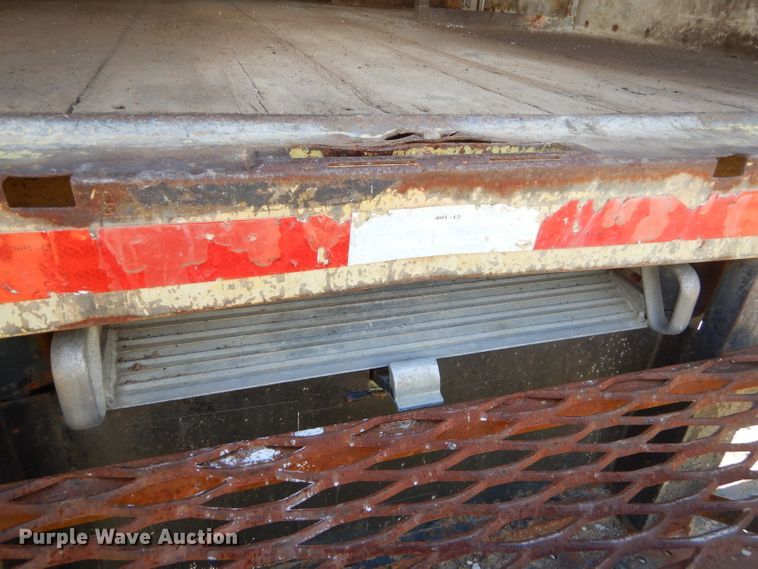 image for item GN9305 1986 GMC 7000 box truck