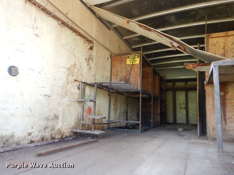 image for item GN9305 1986 GMC 7000 box truck