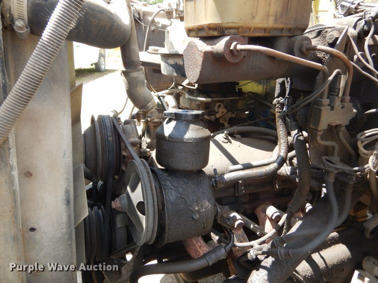 image for item GN9306 1988 GMC 7000 box truck