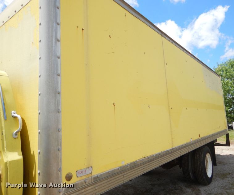 image for item GN9306 1988 GMC 7000 box truck