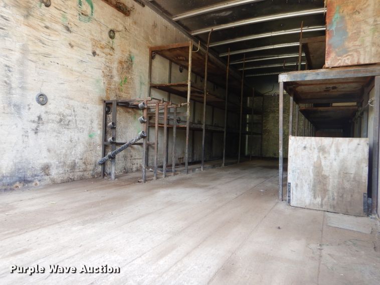 image for item GN9306 1988 GMC 7000 box truck