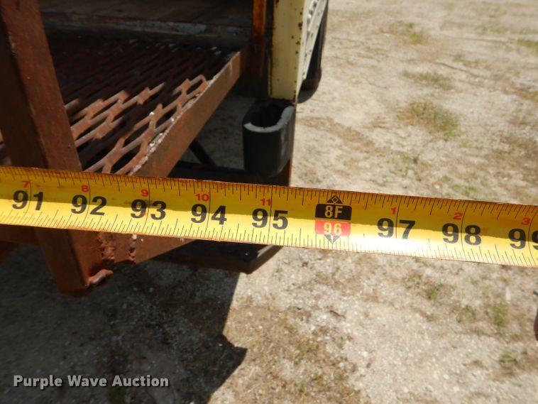 image for item GN9306 1988 GMC 7000 box truck