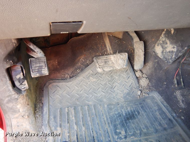 image for item GN9315 2008 Chevrolet Silverado 1500  Crew Cab pickup truck