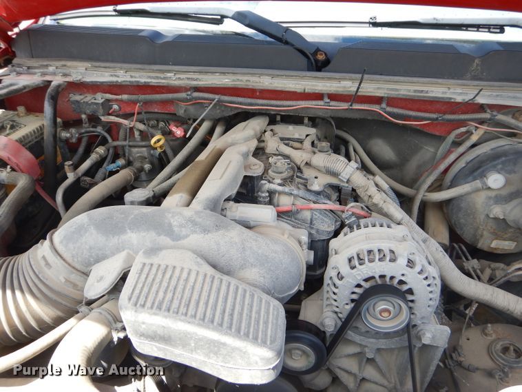 image for item GN9315 2008 Chevrolet Silverado 1500  Crew Cab pickup truck