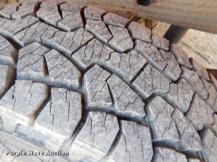 image for item GN9315 2008 Chevrolet Silverado 1500  Crew Cab pickup truck