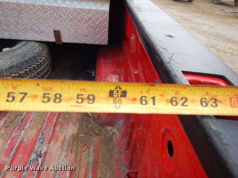 image for item GN9315 2008 Chevrolet Silverado 1500  Crew Cab pickup truck