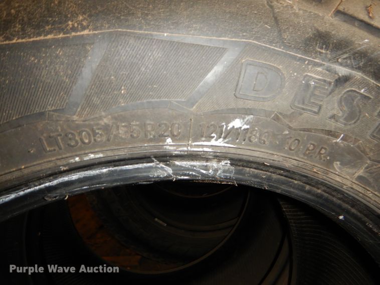 image for item GN9354 Tires and wheels