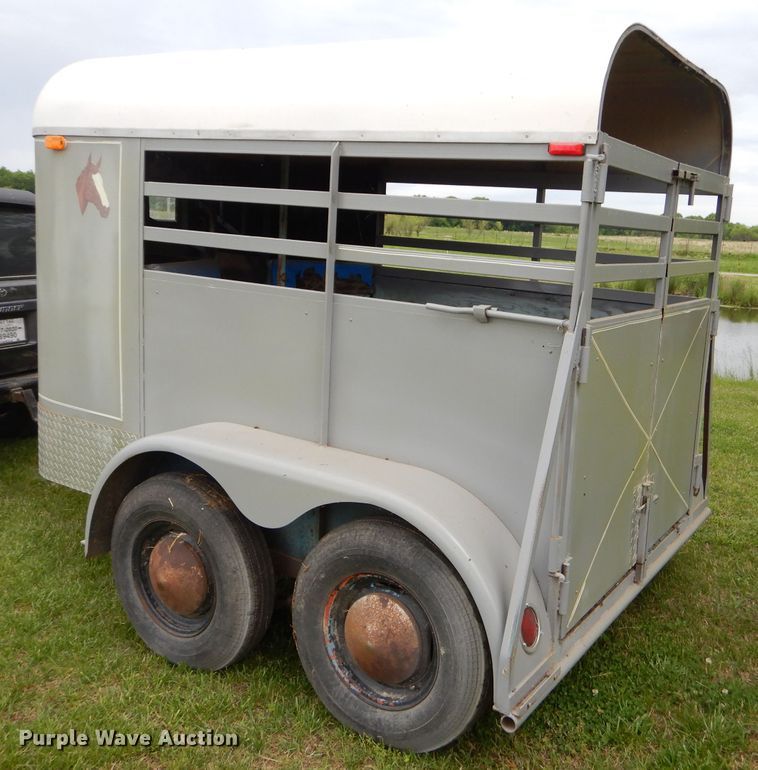 image for item GN9358 Shop built horse trailer