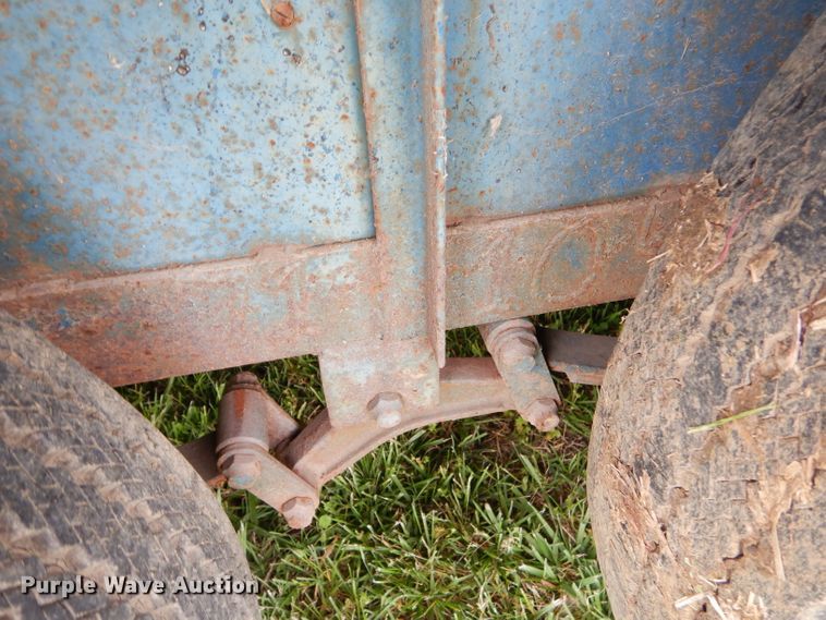 image for item GN9358 Shop built horse trailer