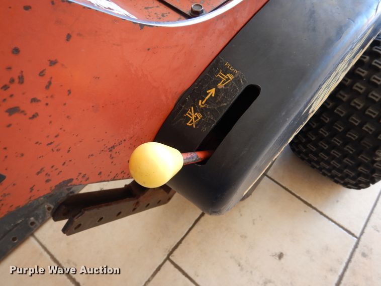 image for item GO9134 2000 Ditch Witch 100SX vibratory cable plow