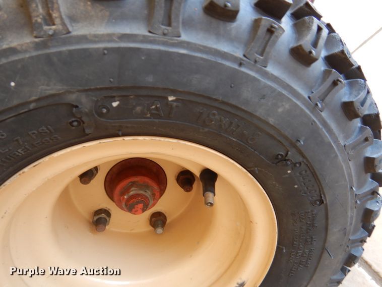 image for item GO9134 2000 Ditch Witch 100SX vibratory cable plow