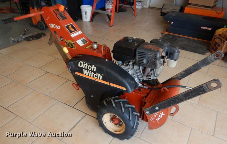 image for item GO9135 2002 Ditch Witch 100SX vibratory cable plow