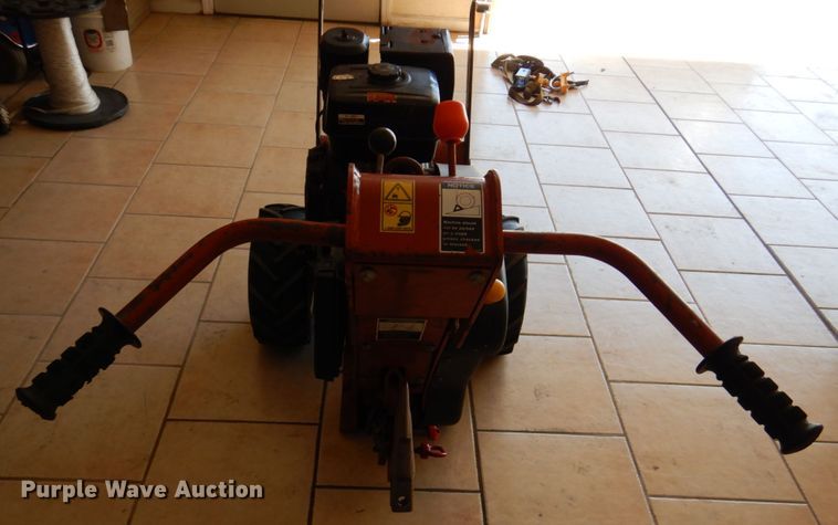 image for item GO9135 2002 Ditch Witch 100SX vibratory cable plow