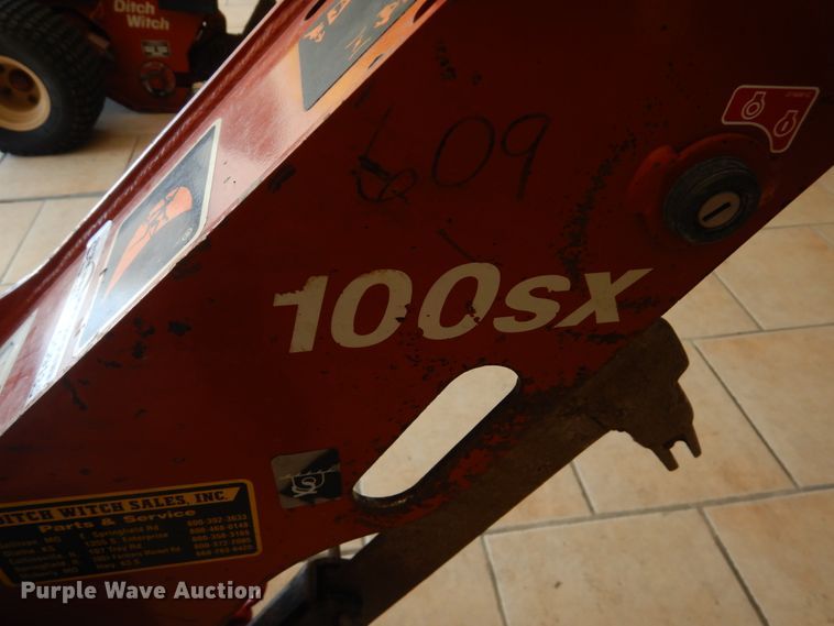 image for item GO9135 2002 Ditch Witch 100SX vibratory cable plow