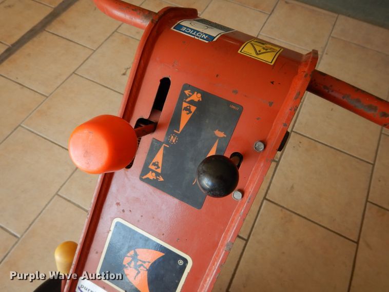 image for item GO9135 2002 Ditch Witch 100SX vibratory cable plow