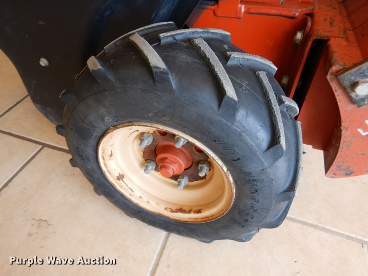 image for item GO9135 2002 Ditch Witch 100SX vibratory cable plow