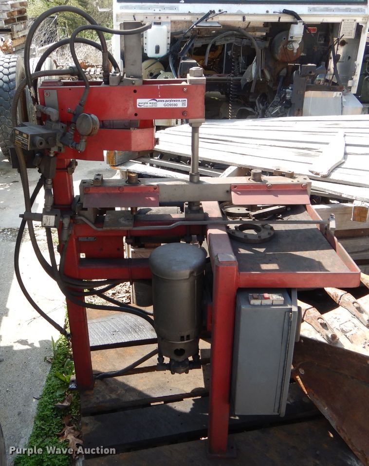 image for item GO9590 Smedberg clutch rebuilding station