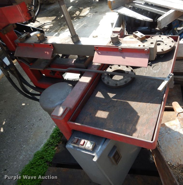 image for item GO9590 Smedberg clutch rebuilding station