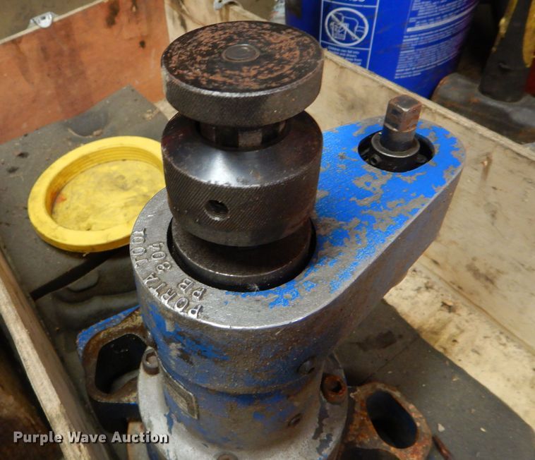 image for item GO9593 Engine tools