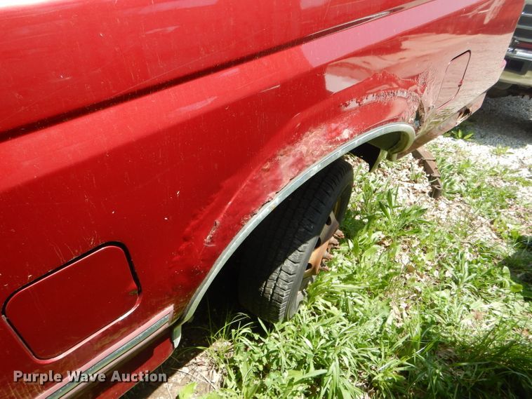 image for item GO9597 1997 Ford F250 pickup truck bed